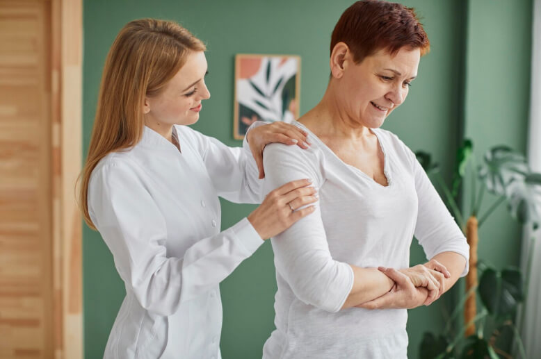 Best & caring Ortho pedic surgeons in hospital